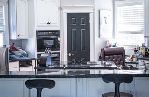 Parkton House | Goldmine of a find 3-bedrooms!