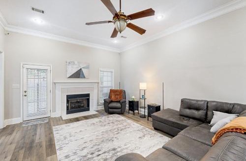 Evans House | Golf, Hike & Explore Augusta: Family Home w/Yard