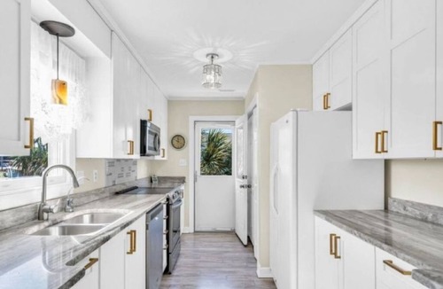 Cedar Point House | Gone Coastal- Tranquil 3 Bedroom House with access to the White Oak River