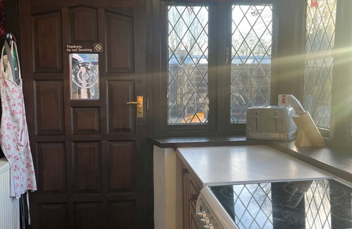 Crich House | Good Central Based