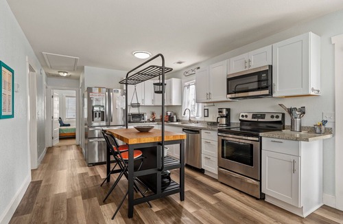 Colington House | Good Vibes Soundside: Cute, Soundside Home, Short Stays anytime with Hot Tub!