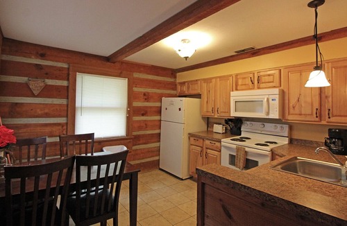 Bryson City House | Gorge-ous View Cabin