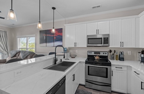 Fairfield Harbour House | Gorgeous Marina Views!