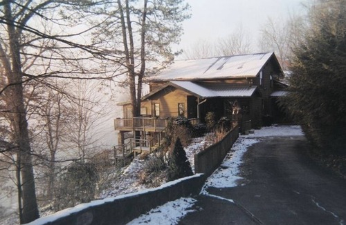 Santeetlah House | Gorgeous Mountain Home - Lakefront Property