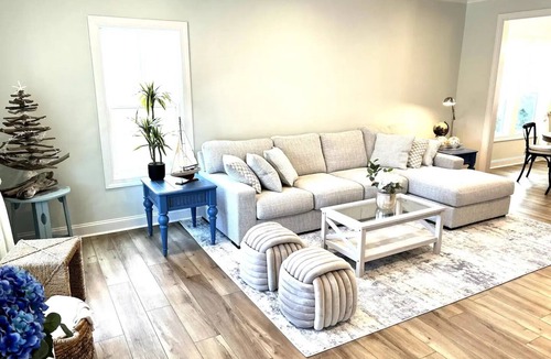 Morehead City House | Gorgeous NEW 5-bed, 3.5-bath home next to Taylor's Creek!