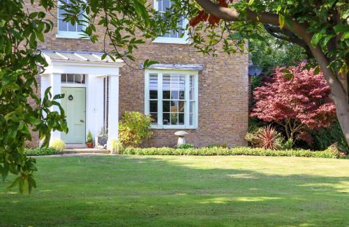Westmarsh House | Goss Hall