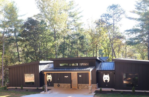Roaring River Cabin | Gotham City Cabins!nSecluded “Custom Modern Cabin” overlooking Private Pond.