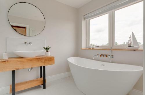 Grafton Regis House | Grafton Fields near Silverstone