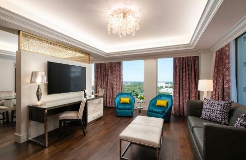 Charlotte Center City Hotel | Grand Bohemian Charlotte, Autograph Collection