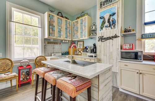 High Point House | Grand Historic Home w/Yard & Deck in High Point!