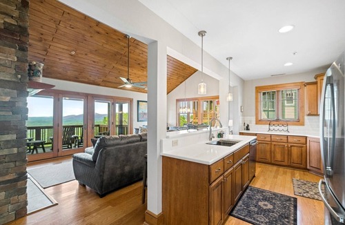 Banner Elk Condo | Grand Oaks RL6 -Mountain Views, Gated Resort, Indoor/Outdoor Pools and Hot Tub, Fitness Area, Fis.
