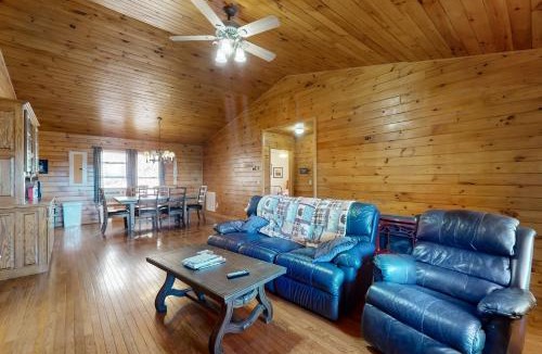 Newland House | Grandfathers Vista