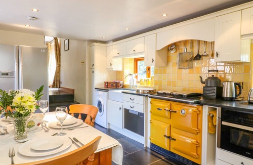 Exmoor National Park Cottage | GREAT BRADLEY COTTAGE, pet friendly, with pool in Withypool