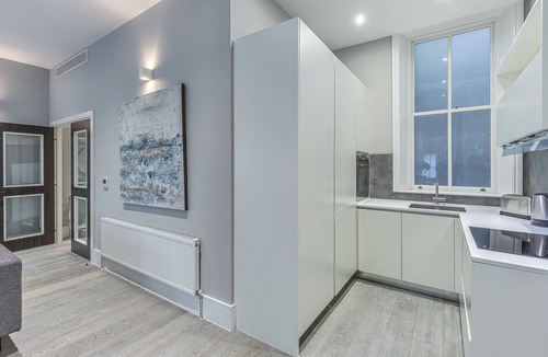 City of Westminster Apartment | Green Street by Aeria Apartments