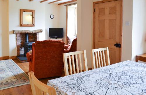 Potter Brompton House | Gunluk Cottage
