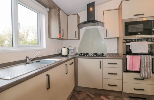 New Forest District Cabin | Gwydn Lodge, Downton, Hampshire