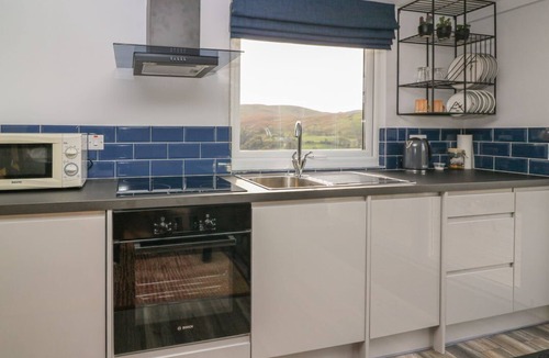 Glandyfi Cottage | Haka Lodge, Devil’s Bridge