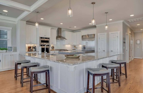 Wilmington Beach House | Hakuna Matata - Oceanfront - Pool