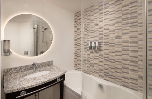 Stansted Hotel | Hampton by Hilton London Stansted Airport