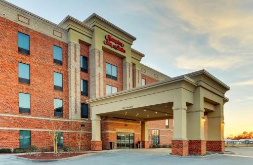 Swansboro Hotel | Hampton Inn and Suites Swansboro Near Camp Lejeune