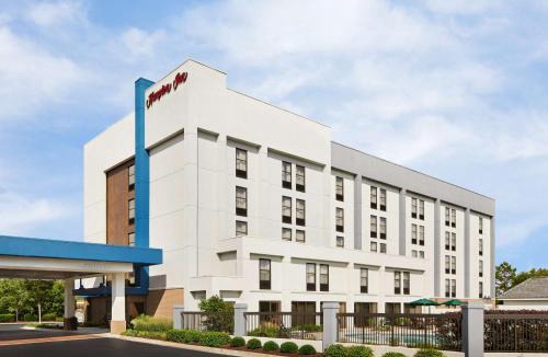Matthews Hotel | Hampton Inn Charlotte/Matthews