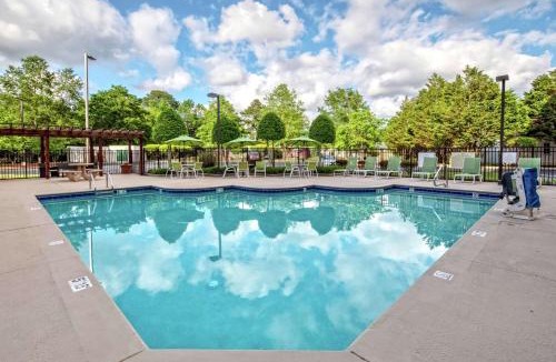 Elizabeth City Hotel | Hampton Inn Elizabeth City