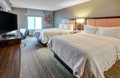 Elizabeth City Hotel | Hampton Inn Elizabeth City