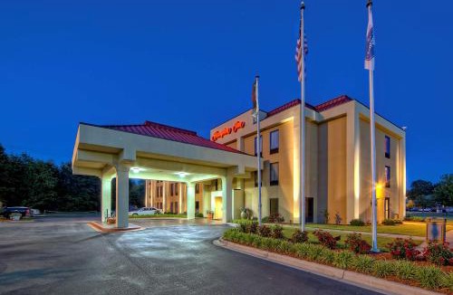 Laurinburg Hotel | Hampton Inn Laurinburg