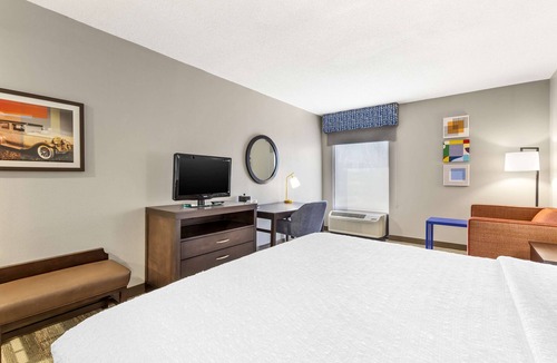 Mebane Hotel | Hampton Inn Mebane