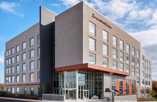 Bynum Hotel | Hampton Inn & Suites by Hilton Pittsboro
