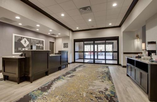 Southeast Raleigh Hotel | Hampton Inn & Suites By Hilton Knightdale Raleigh