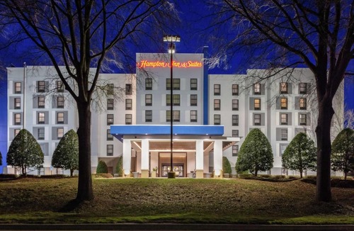 Concord Hotel | Hampton Inn & Suites Concord-Charlotte