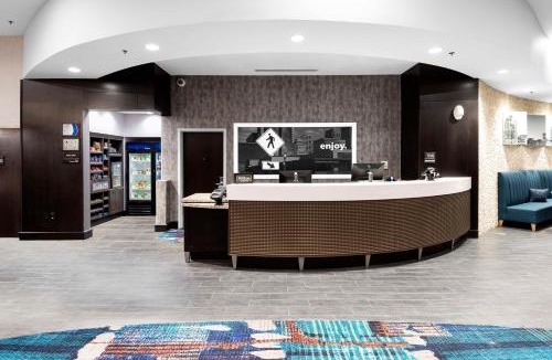 Glenwood South Hotel | Hampton Inn & Suites - Raleigh Downtown