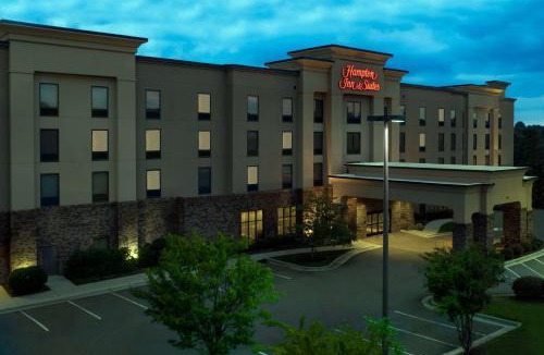 Winston - Salem Hotel | Hampton Inn & Suites Winston-Salem/University Area