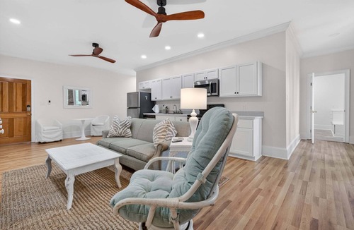 Georgetown Apartment | Harbor View Suite in Historic Georgetown