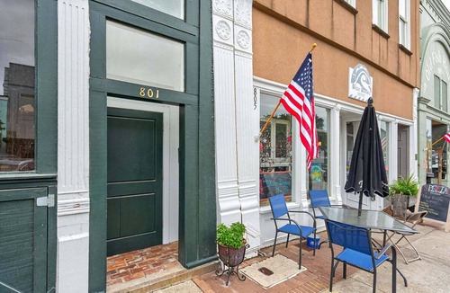 Georgetown Apartment | Harbor View Suite in Historic Georgetown
