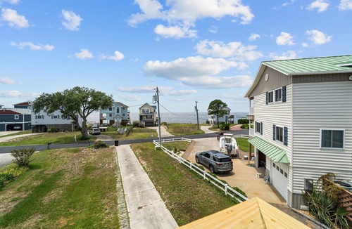 Colington Harbour House | Harbour House 3 Bedroom Soundfront in Colington