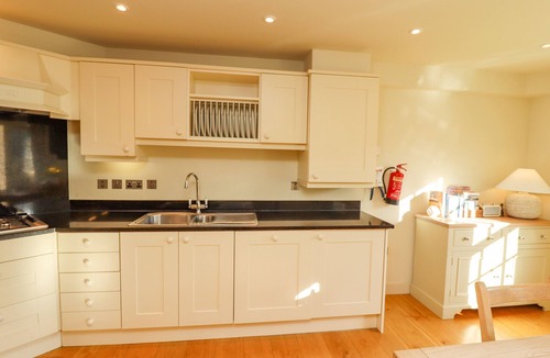 Sandsend Cottage | HAREBELL, pet friendly, luxury holiday cottage in Sandsend