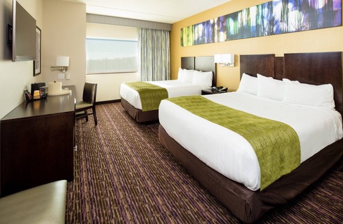 Murphy Hotel | Harrah's Cherokee Valley River – A Caesars Rewards Destination