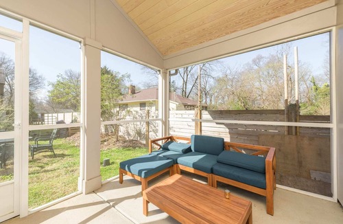 North Charlotte House | Harry's Handicap Accessible Tea House