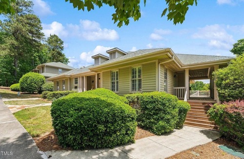 Chapel Hill House | Hatteras Cottage at Governor's Club