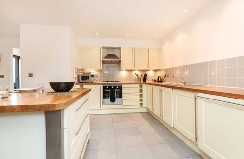 Carnon Downs House | Haven, Carnon Downs, Cornwall.