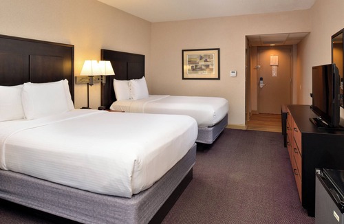 Winston - Salem Hotel | Hawthorne Inn and Conference Center