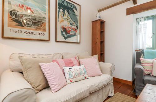 Camborne House | Hay Loft