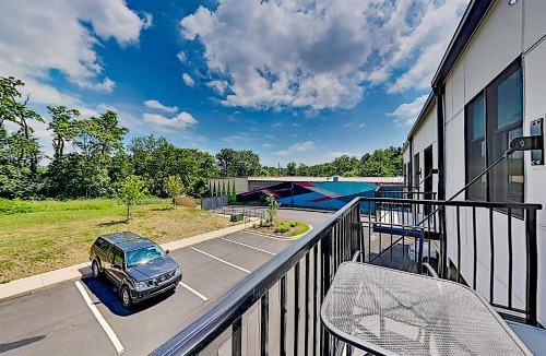Asheville Apartment | Haywood Chic Retreat Unit 215
