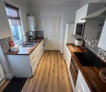 Jesmond House | Hazelwood - Jesmond Cosy Flat in a Jesmond - Pass the Keys