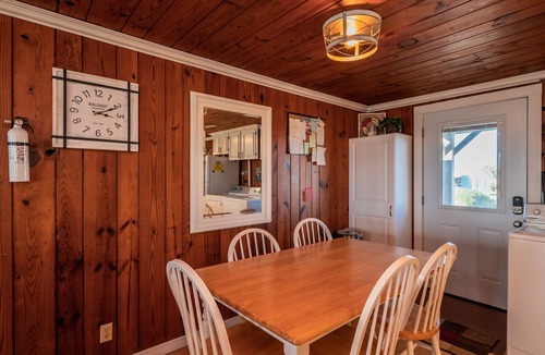 Long Beach House | Heather Leigh: Dog-friendly, Central, Oceanfront Home