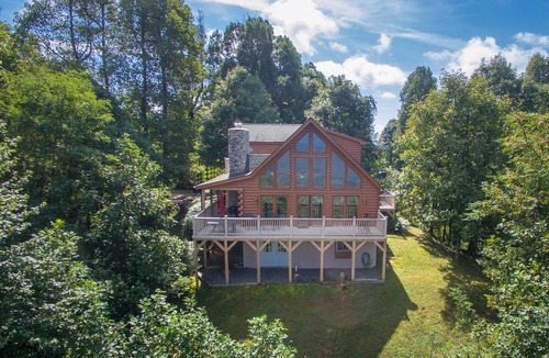 Old Fort Cabin | Heaven's Point | Great views, pet friendly