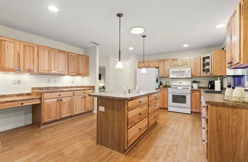 Brasstown House | Heavenly Hut - Bring the family!