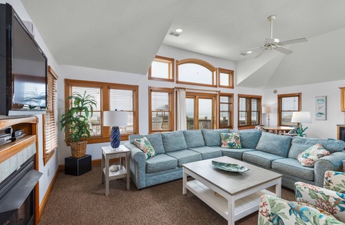 Kill Devil Hills House | Heavenly Sunrise | Oceanfront | Kill Devil Hills | Sleeps 18